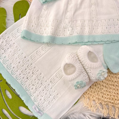 Saída de maternidade Kate- Branco com verde água