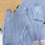 Saída de maternidade Muriel- CASACO AZUL BEBE e jardineira azul bebe