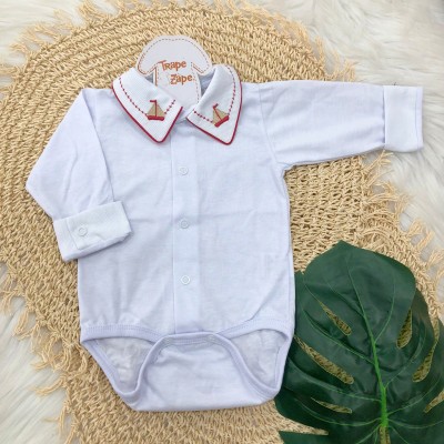 body branco com gola bordado barquinho vermelho e bege