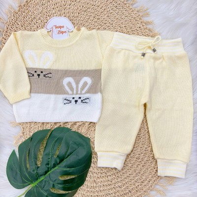 Conj de Linha Coelhinho Amarelo e bege