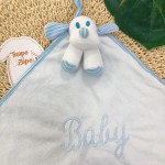 Naninha Zip - Cetim e Plush, Dog Branco e Azul Bebê