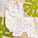 Conj. Body Regata Flor de Coração, Babador Bandana e Short Floral - Off White e Lilás