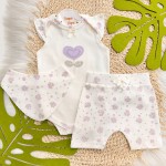 Conj. Body Regata Flor de Coração, Babador Bandana e Short Floral - Off White e Lilás