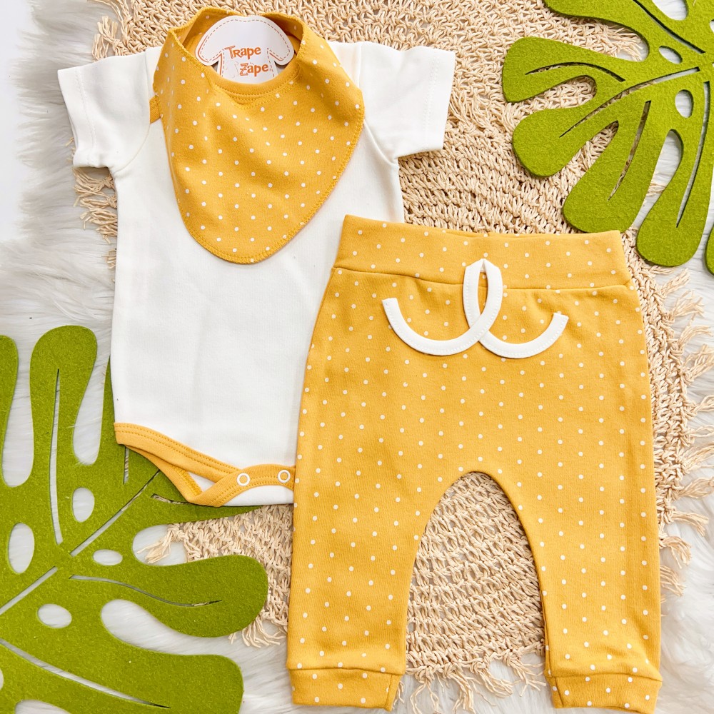 Conj. Body Manga Curta, Babador Bandana e Calça Poá - Mostarda e Off White