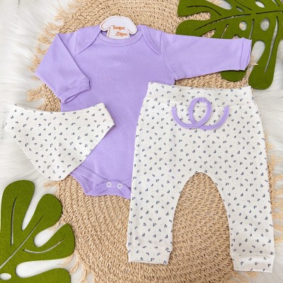 Conj. Body Manga Longa, Babador Bandana e Calça Mini Florzinhas - Off White e Lillás