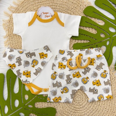 ConjBody Manga Curta, Shorts e Babador Bandana Safari-Mostarda e Off White