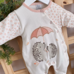 Macacão Trape Zape  - Porco Espinho com Guarda Chuva - Off White e Rose