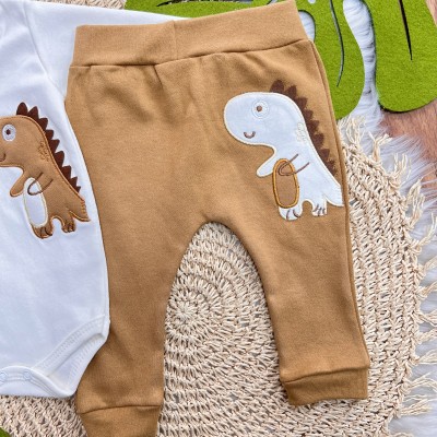 Body Manga Longa e Calça Dino Bebê - Caramelo e Off White