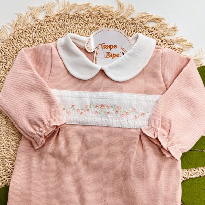 Macacão Tricotil (Tricot 100% Algodão) com Gola e Bordado - Rose Mini Flores