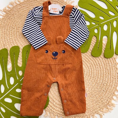 Inverno 2025 - Conj. Blusa Manga Longa Listrada e Jardineira Plush Canelado Urso - Marrom e Azul Marinho