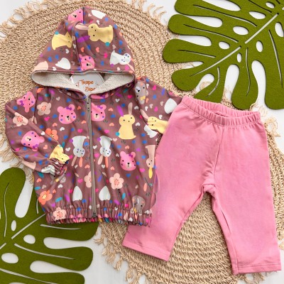 Inverno 2025 -  Conjunto Animais na Floresta Jaqueta com Capuz e Calça em Malha - Rosa