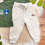  Inverno 2025 - Conj. Blusa Who Can Roar e Calça em Linho - Verde e Areia