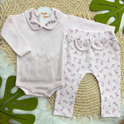 Conj. Body Manga Longa Gola Bordada com Flores Rosa e Calça - Rosa
