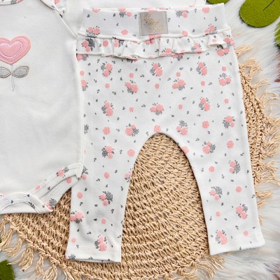 Conj. Body Manga Longa Off White com Flor de Coração e Calça Floral - Rosa e Cinza