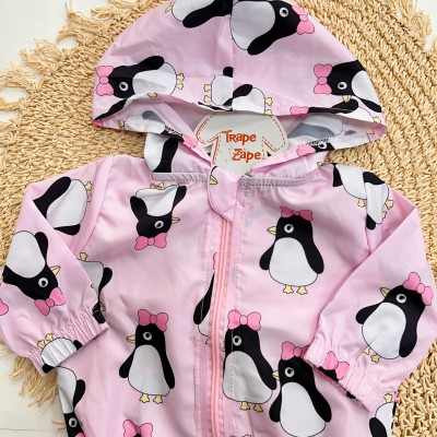 Inverno 2025 - Conj. Jaqueta Corta Vento Pinguim de Lacinho e Calça em Moletom - Rosa e Preto