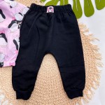 Inverno 2025 - Conj. Jaqueta Corta Vento Pinguim de Lacinho e Calça em Moletom - Rosa e Preto
