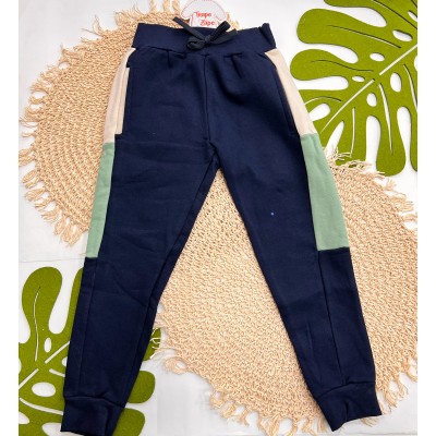 Inverno 2025 - Conj. Jaqueta Corta Vento SK8 e Calça em Moletom - Verde