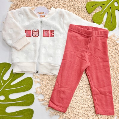 Inverno 2025 - Conj. Jaqueta em Plush Love Gatinhas e Legging - Bordô e Off White