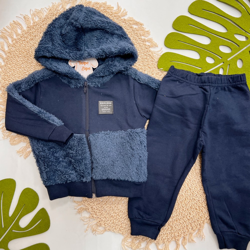Inverno 2025 - Conj. Jaqueta com Pelinho Explore e Calça em Moletom - Marinho