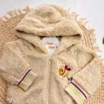Inverno 2024 - Conj. Jaqueta Abelhinha e Calça em Soft - Areia