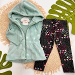  Inverno 2025 - Conj. Colete em Plush, Blusa Manga Longa e Legging Corações - Verde