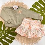 Inverno 2025 - Conj. Blusão Flower Time e Short-Saia Floral - Verde