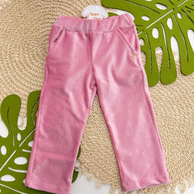 Inverno 2025 - Conj. Blusa Ribana e Calça Flare em Plush Canelado - Preto e Rosa