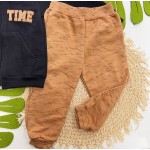 Inverno 2025 - Conj. Jaqueta Free Time e Calça em Moletom - Preto e Caramelo