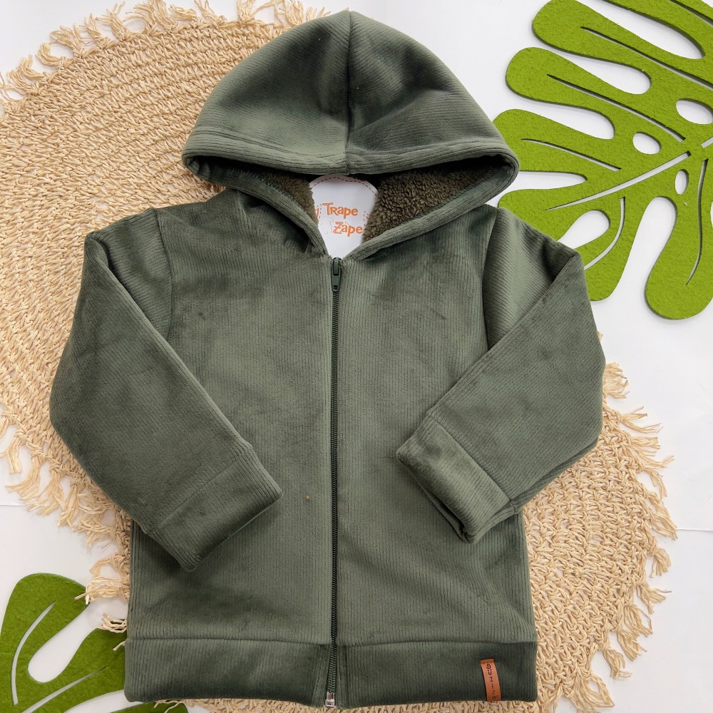Inverno 2025 - Jaqueta em Plush Canelado com Capuz Irmão Maior - Verde