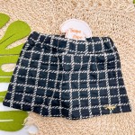 Inverno 2025 - Conj. Blusa Coração Bordado e Short-Saia Trançinhas - Branco e Preto