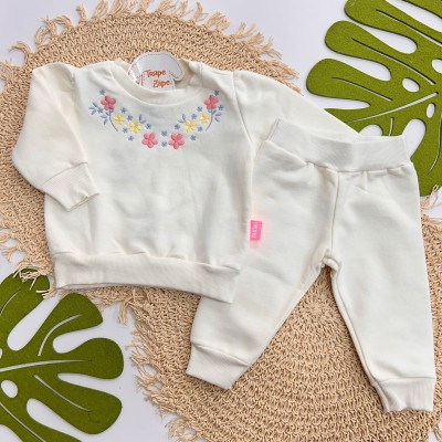 Conj. Blusão Flores Bordadas e Calça - Off White
