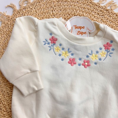 Conj. Blusão Flores Bordadas e Calça - Off White
