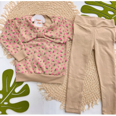 Inverno 2025 - Conj. Casaco Floral com Laço e Legging - Areia e Rosa