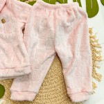  Inverno 2025 - Conj. Casaco Coelhinhas e Calça em Pelinhos - Rose
