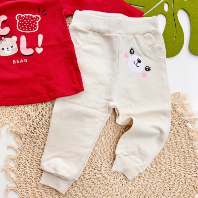 inverno 2025 - Conj. Ursinha Cool Bear Blusa Vermelha e Calça Moletom Creme 