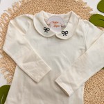 Inverno 2025 - Conj. Blusa Gola Bordada Dois Laços e Legging Preta - Off White