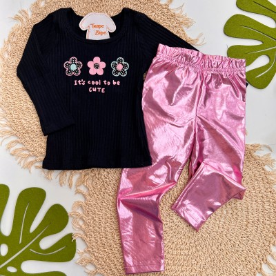 Inverno 2025 - Conj. Its Cool To Be Cute Blusa Malha Canelada e Calça Brilhante - Preto e Rosa 