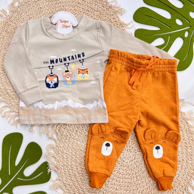 Inverno 2025 - Conj. Take me to the Mountains Camiseta de Malha e Calça Moletom - Laranja