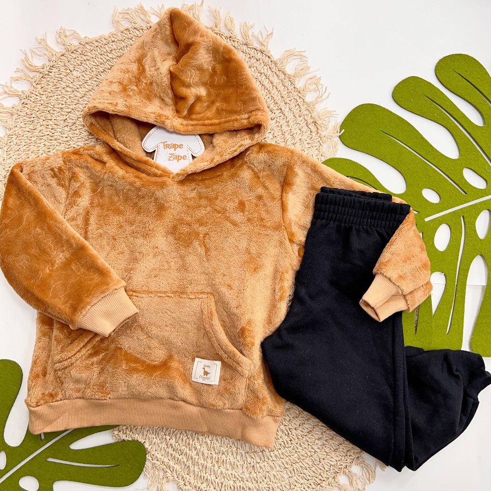 Inverno 2025 - Conj. Baby Dinos! Casaco em Plush Com Capuz e Calça Moletom - Caramelo com Preto