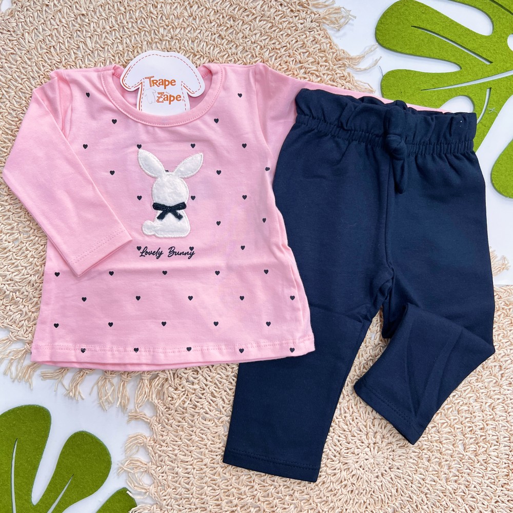Inverno 2025 - Conj. Coelhinha Lovely Bunny Blusa e Calça Moletom - Rosa e Preto 