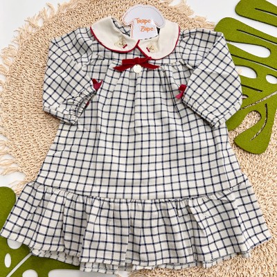 Inverno 2025 - Vestido Xadrez Com Gola Bordô Ursinho Gravata - Off White e Azul