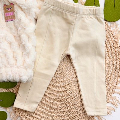  Inverno 2025 - Conj. Jaqueta de Pelinho Hugs Here e Legging - Creme