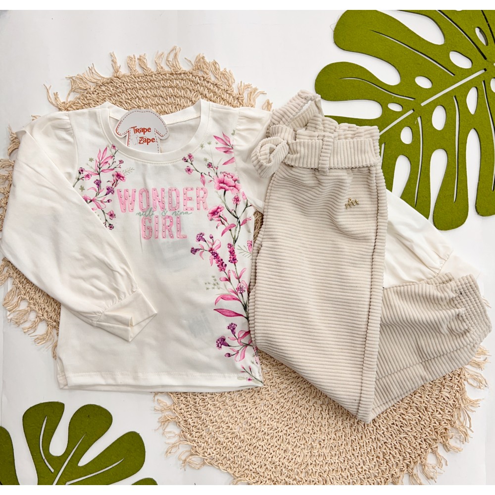 Inverno 2025 - Conjunto Wonder Girl Blusa de Malha e Calça Canelada - Bege 