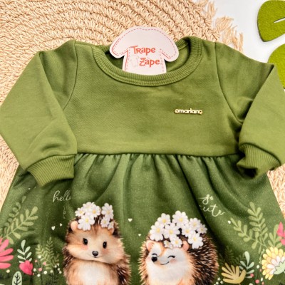 Inverno 2025 - Vestido Amiguinhas na Floresta em Moletom  - Verde 