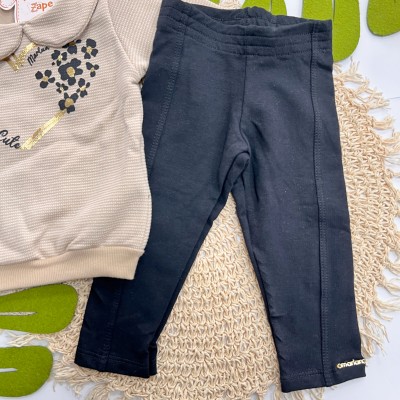 Inverno 2025 -Conj. Casaco Being Cute e Legging - Areia e Preto