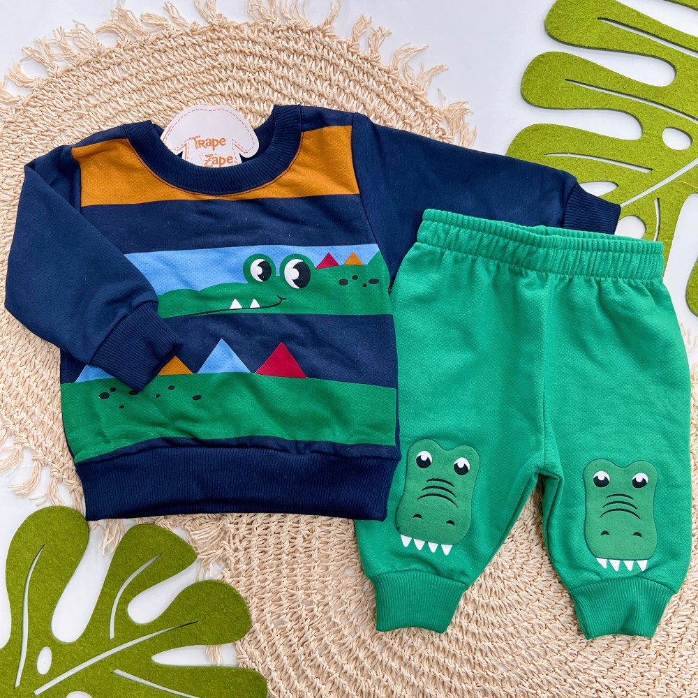 Inverno 2025 - Conj. Casaco e Calça em Moletom Crocodilo - Marinho e Verde