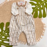 Inverno 2025 - Conj. Body Gola em Lese e Jardineira Corações - Off White