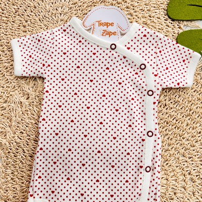 Body kimono M/C poa e coração vermelho