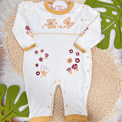 Macacão Trape Zape  - Borboleta com Flores - Mostarda e Off White