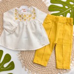 Inverno 2025 - Conj. Batinha Floral em Linho e Calça - Mostarda e Areia